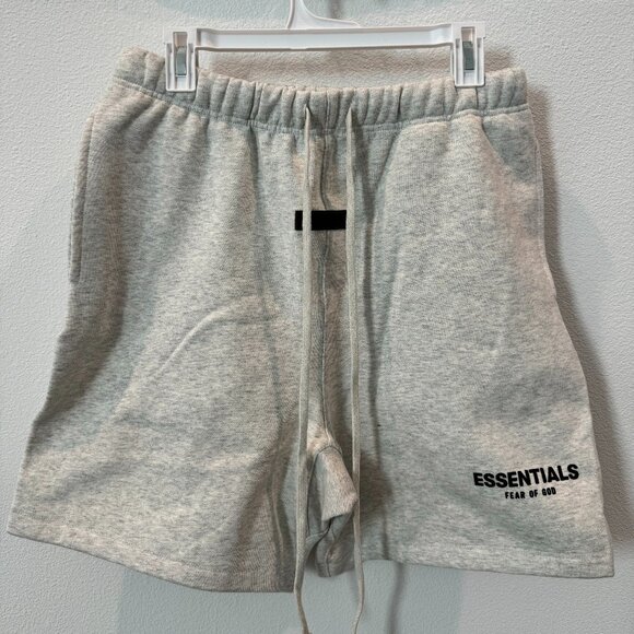 Fear of God Essentials Shorts Essentials - Picture 1 of 3